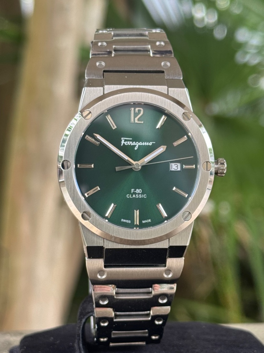 Salvatore Ferragamo F-80 Classic Green Dial Men's Watch w/ Date and Extra Strap